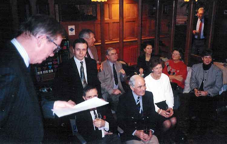 11AGM1993.jpg, 24860 bytes