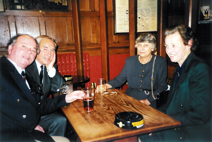 13AGM1998.jpg, 254270 bytes