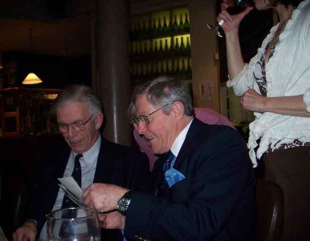 agm2007pic26.jpg, 14866 bytes