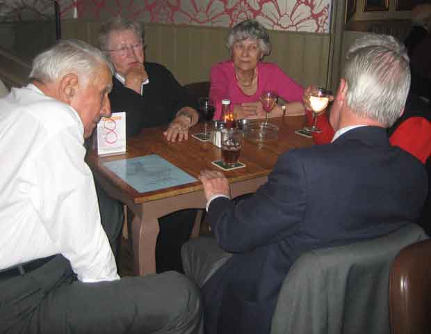 agm2007pic44.jpg, 15526 bytes